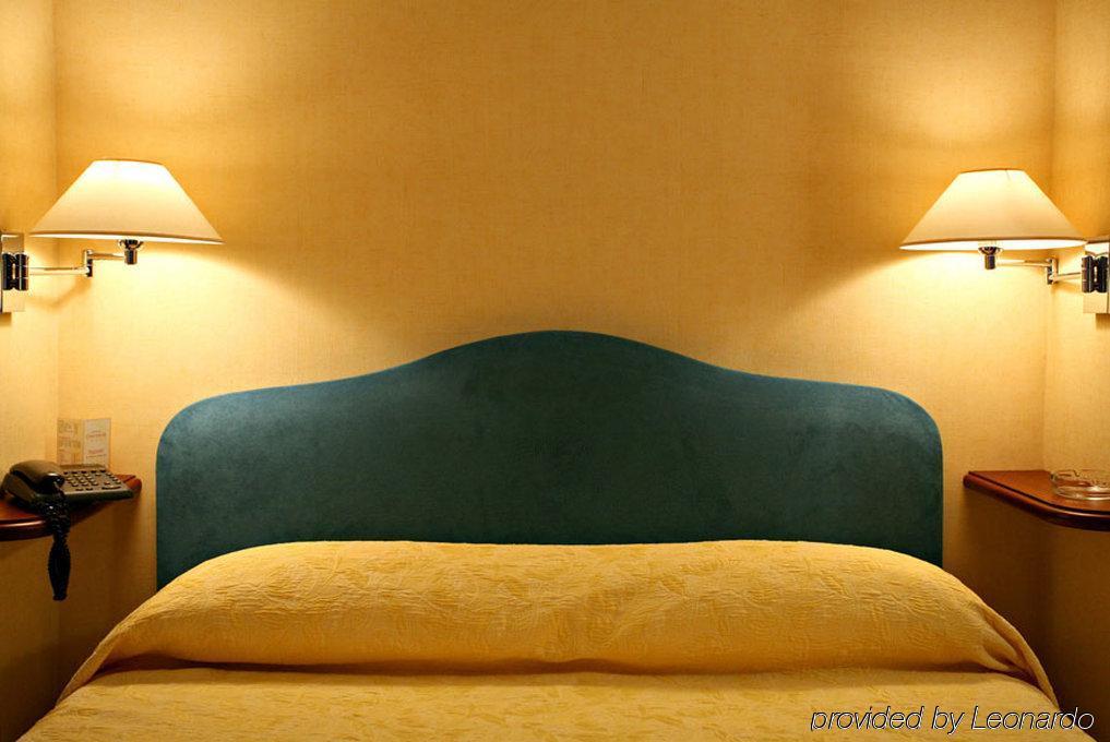 Hotel Concortel Paris Cameră foto